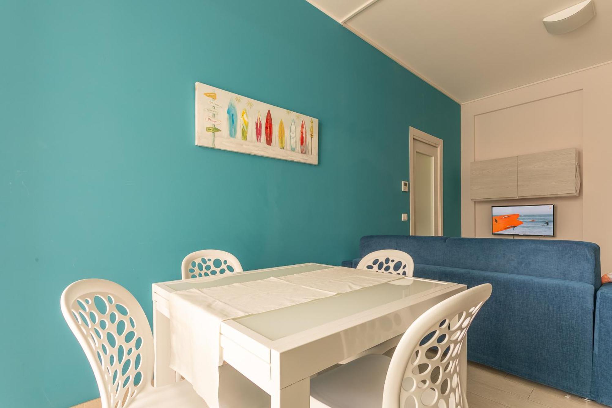 Case Vacanze Blue Bay Resort ロゼート・デッリ・アブルッツィ エクステリア 写真