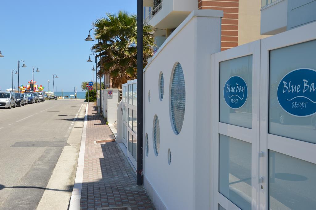 Case Vacanze Blue Bay Resort ロゼート・デッリ・アブルッツィ エクステリア 写真
